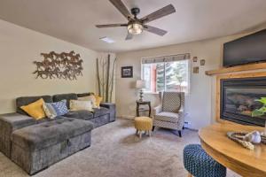 Walk to Main St: Townhome Steps to Trail! Apartments, Frisco