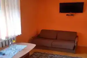 Dolce Vita Guest house, Skole