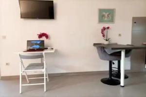 Lina at the best Hotel, KRK