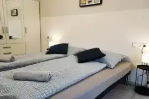 Petit Paul Apartman, Keszthely