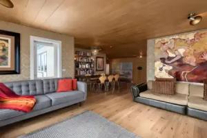 The Crib Rocks Apartments, Borgarnes