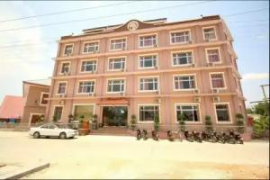 Royal Naungyoe Hotel, Mandalay