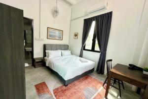 Ferringhi Inn 51, Georgetown