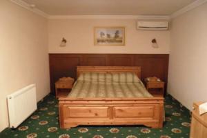 Hotel Orlinoye Gnezdo, Subotsi