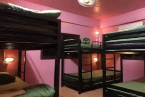 Sunshine Home - Hostel - Adults Only, Baan Tai