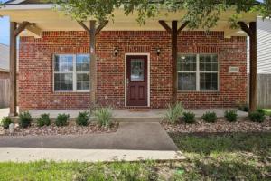 Game Day Getaway Near Texas A&m 4 Bedroom Home, College Station