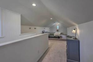 Historic Home on Riverwalk: 1 Mi to Midtown Tourist base, Reno