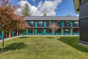 Stoke Hotel SureStay Collection by Best Western, Revelstoke