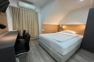 Garni Hotel Cirman, Ljubljana