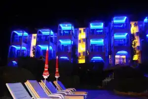 Club Aquarium Apartments, Icmeler