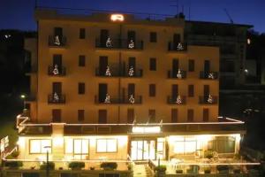 Hotel Monica, Chianciano Terme