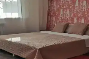 Apartments on Starotsemessky lane, Tsemdolina