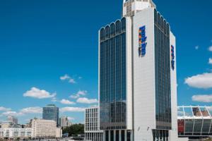 Park Inn by Radisson Kyiv Troyitska, Kiev