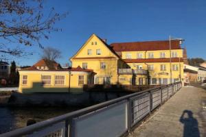 Gastezimmer zur Brucke Hotel, Zwiesel
