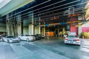 Beautiful Strip-view Balcony Access Studio 31318, Las Vegas