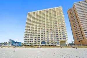 Celadon Beach Resort by Panhandle Getaways, Panama City