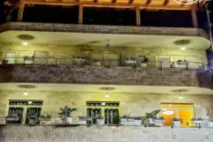 Villa Hk, Kruja