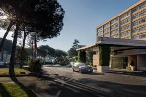 Holiday Inn ROME - EUR PARCO DEI MEDICI by IHG, Rome