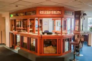 Hotel am Düsseldorfer Platz, Ratingen