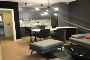 Tirent Apartment Komuna Parisit 1, Tirana