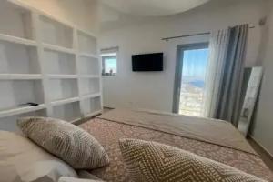 Aloft Suites Mykonos Island, Tourlos