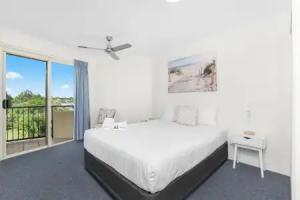 Alexander Beachfront Apartments, Hervey Bay