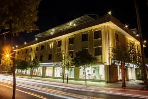 Gosterisli Otel, Duzce
