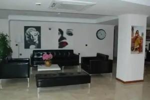 Silvanus Hotel, Oren