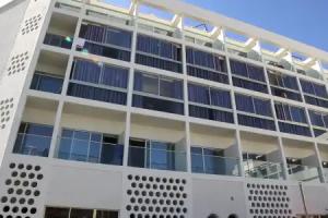 Leonardo Laura Beach & Splash Resort, Paphos