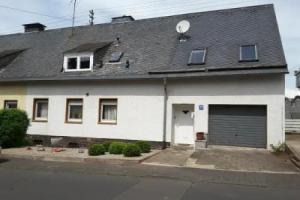 KRIO Klaus Rothfuchs Ferienwohnung 1 Apartments, Idar-Oberstein