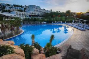 Guemuesluek - Hotels