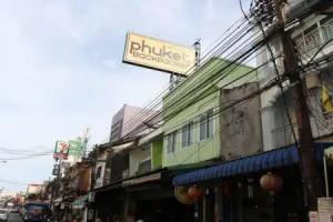 OYO 1054 Phuket Backpacker Hostel, Phuket Town