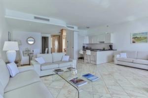 HAPPY FEW - La Suite 92 Hotel, Nice