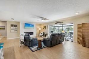 111 Sunset Drive Tourist base, Cocoa Beach