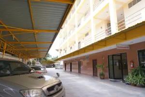 Jirasin Hotel & Apartment, Ranong City