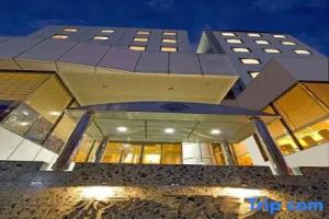 Business Hotel Cosmos, Tokushima