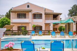 Nikos And Dimitris Pool Apartments, Sidari