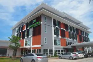 Suksomboon Hotel, Surat Thani City