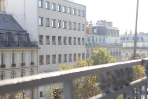 Hotel Cosmotel, Paris