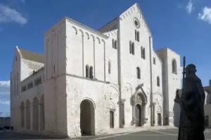 Il Trespolo degli Angeli, Bari