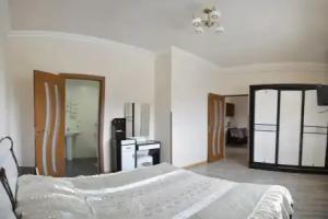 Family Hotel, Yerevan