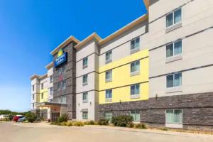 Days Inn & Suites by Wyndham Lubbock Medical Center, Lubbock