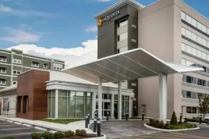 La Quinta Inn & Suites by Wyndham, Virginia Beach