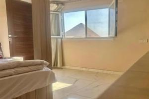 Pyramids Express View Inn, Cairo