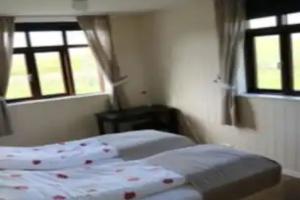 Sólheimahjáleiga Guesthouse, Skogarfoss