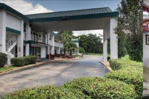 Econo Lodge, Montgomery