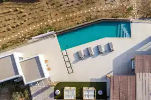 Mykonos Feelings Hotel, Elia