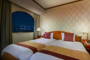 Hotel Plaza Kobe, Kobe