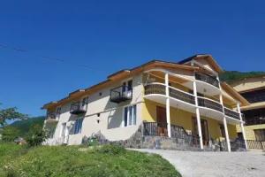 Teo Guesthouse and Camping in Mestia, Mestia