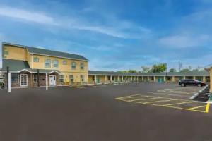 Cardinal Motel, Bowling Green